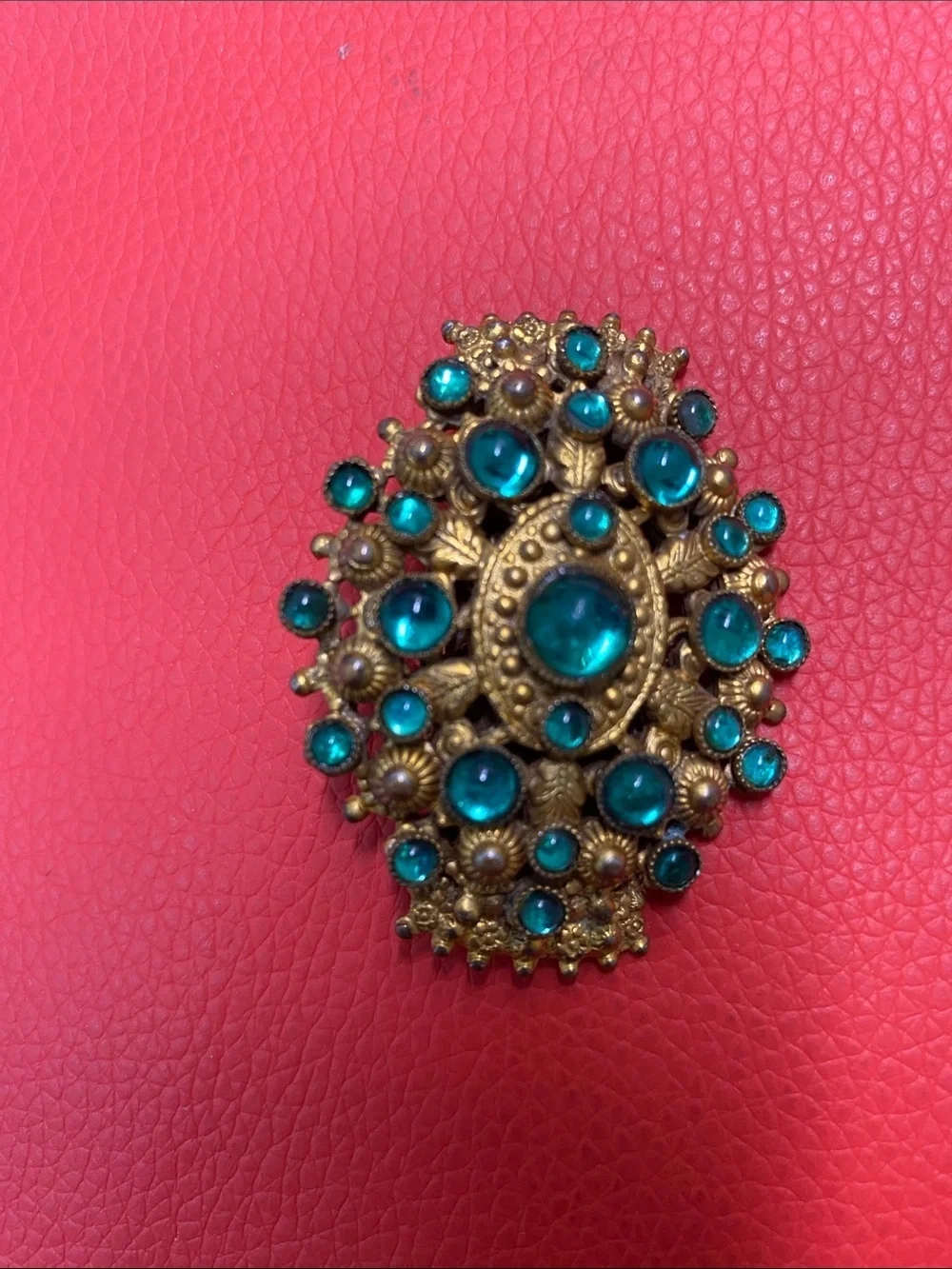 N/A elegant gold